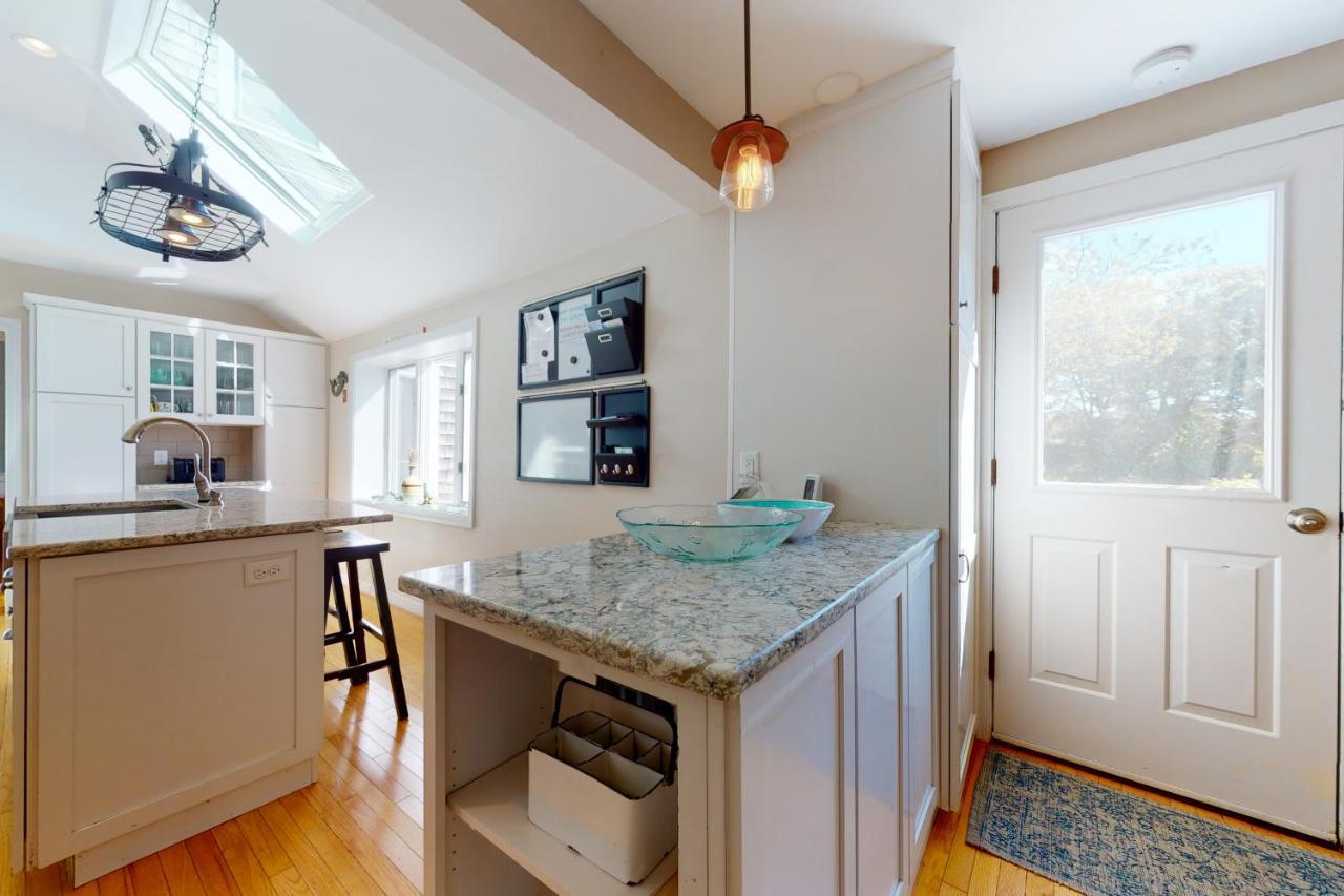 Stepping Stone Cottage Chatham Exterior foto